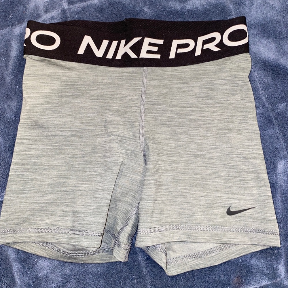 Nike Spandex!!